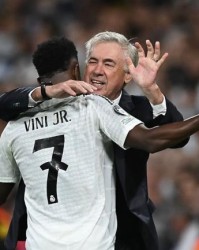 乐鱼APP-安切洛蒂：赛季最好下半场，维尼修斯将获得金球奖