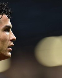 C罗龙凤胎儿子夭折 曼联皇马尤文纷送慰问